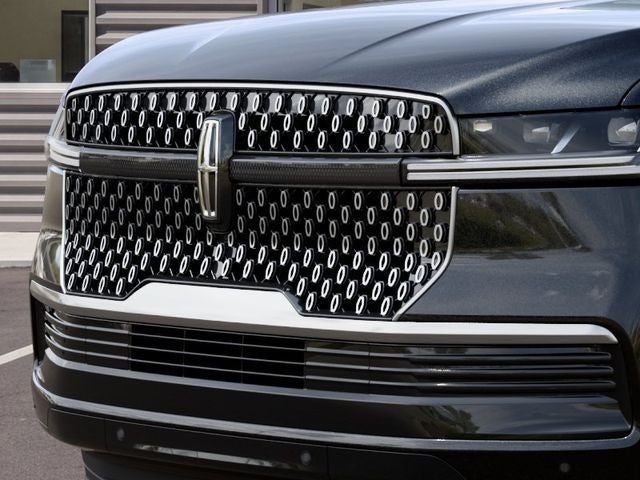 2027 Lincoln Navigator L Reserve