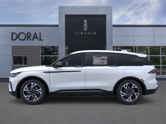 2025 Lincoln Nautilus Premiere Service Loaner