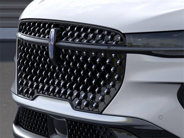 2025 Lincoln Nautilus Premiere Service Loaner