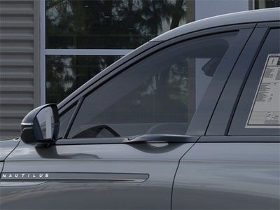 2025 Lincoln Nautilus Premiere Service Loaner