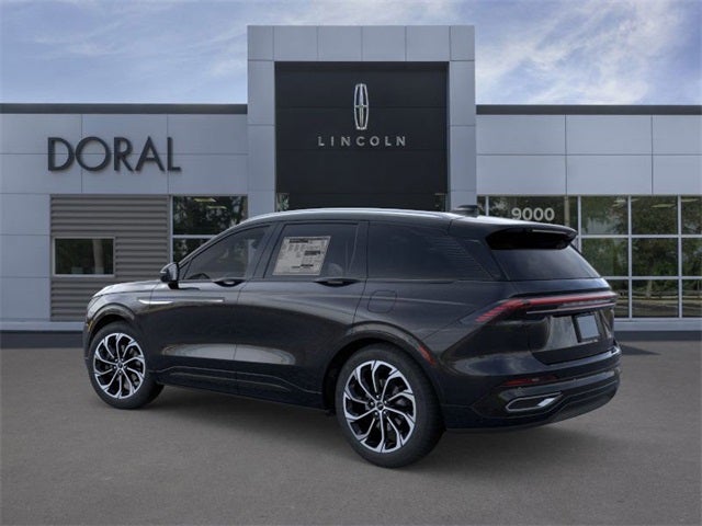 2025 Lincoln Nautilus Reserve Service Loaner