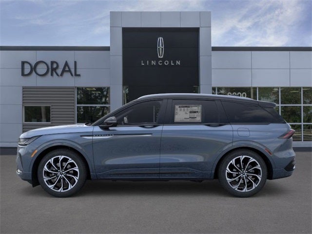 2025 Lincoln Nautilus Reserve