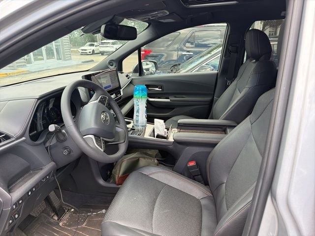 2025 Toyota Sienna Platinum 7 Passenger