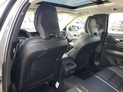 2021 Volvo S60 T5 Momentum