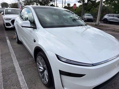 2026 Tesla Model Y Premium
