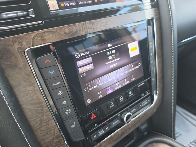 2021 INFINITI QX80 Premium Select