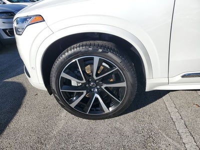 2023 Volvo XC90 B5 Plus