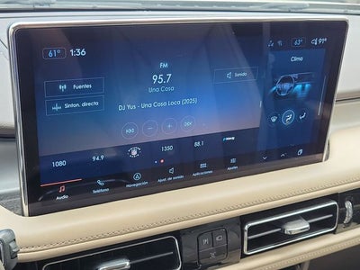 2022 Lincoln Nautilus Standard