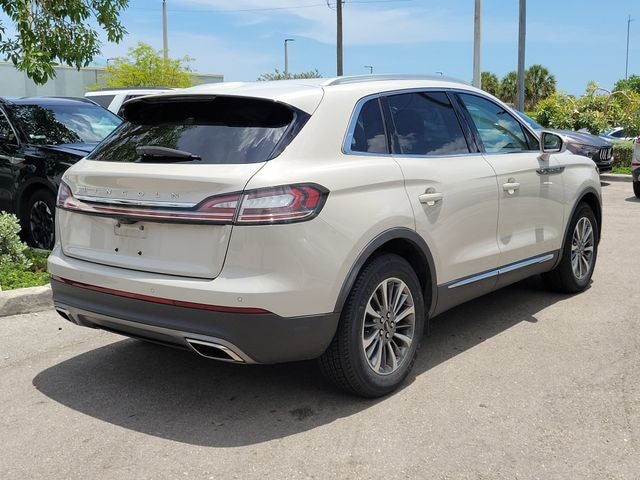 2022 Lincoln Nautilus Standard