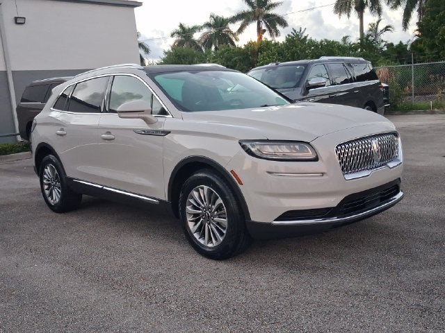 2022 Lincoln Nautilus Reserve