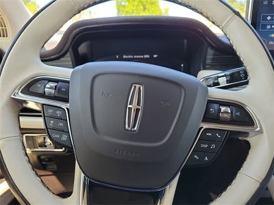 2023 Lincoln Nautilus Black Label