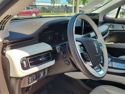 2023 Lincoln Nautilus Black Label