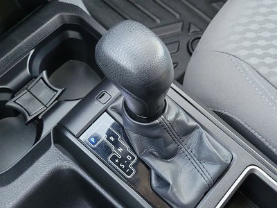 2022 Toyota Tacoma SR V6