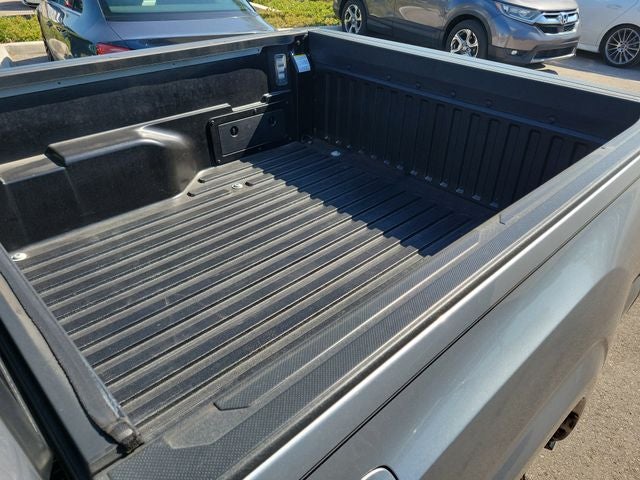 2022 Toyota Tacoma SR V6