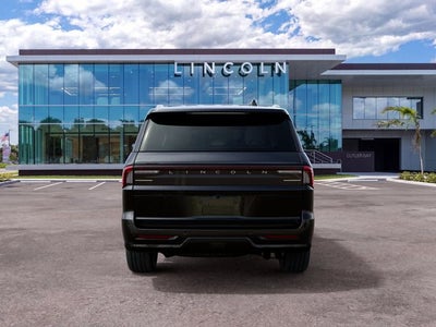 2027 Lincoln Navigator Reserve