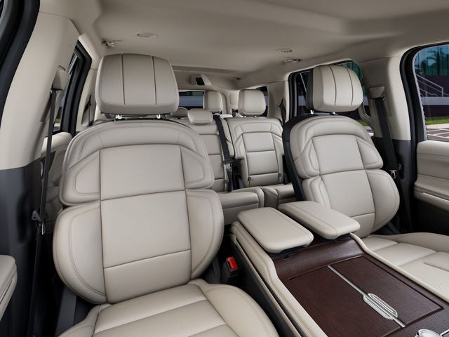 2027 Lincoln Navigator Premiere