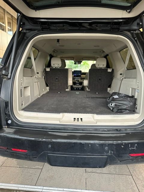 2019 Lincoln Navigator L Select