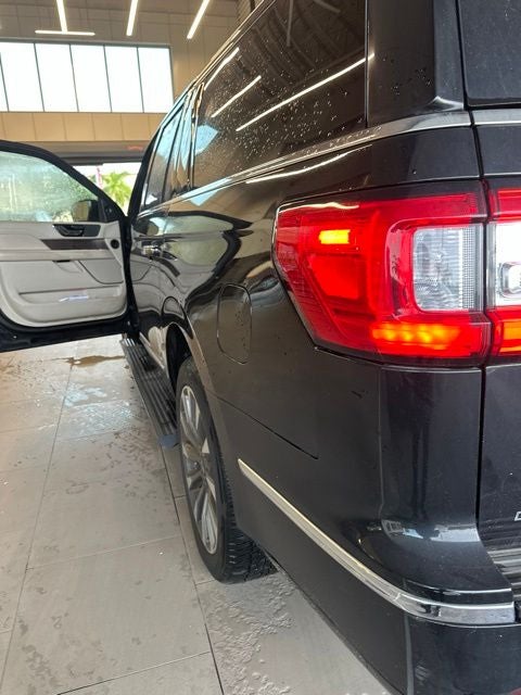 2019 Lincoln Navigator L Select