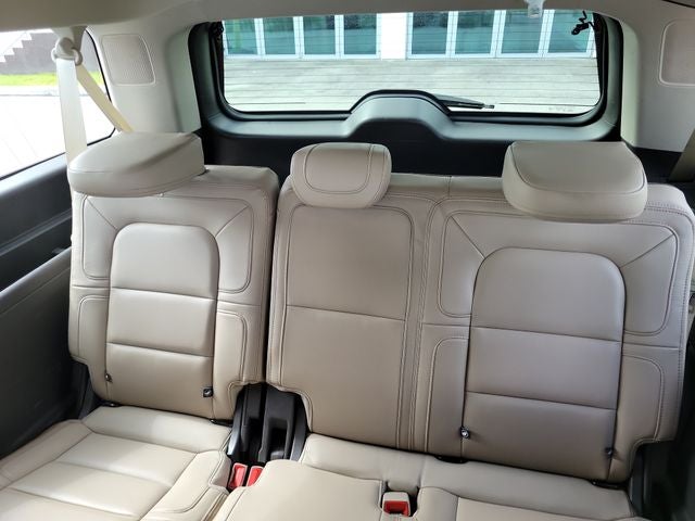 2022 Lincoln Navigator L Reserve