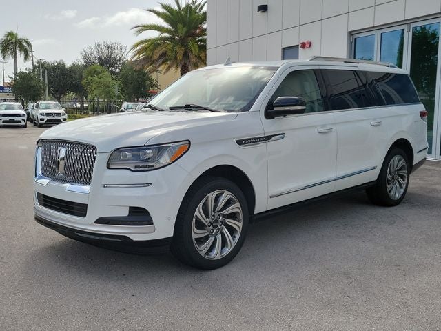 2022 Lincoln Navigator L Reserve