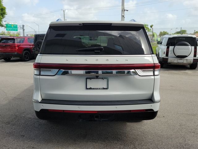 2022 Lincoln Navigator L Reserve