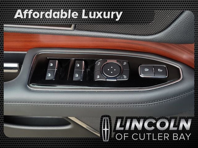 2022 Lincoln Navigator L Reserve