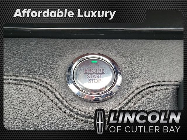 2022 Lincoln Navigator L Reserve