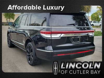 2022 Lincoln Navigator L Reserve