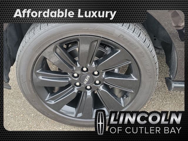 2022 Lincoln Navigator L Reserve