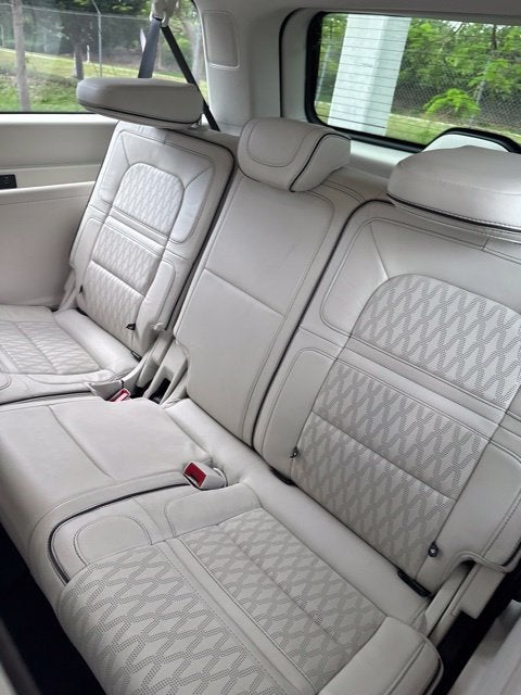 2023 Lincoln Navigator L Black Label