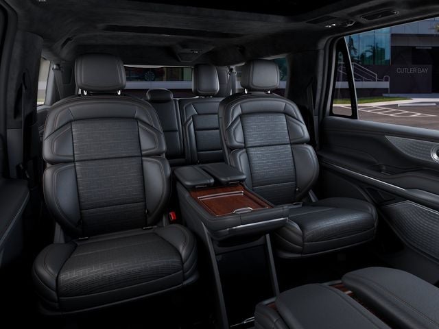2027 Lincoln Navigator L Black Label