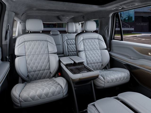2027 Lincoln Navigator L Black Label