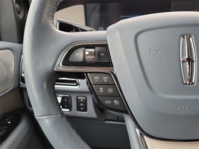 2023 Lincoln Navigator L Black Label