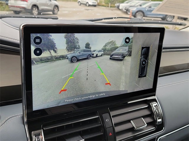 2023 Lincoln Navigator L Black Label