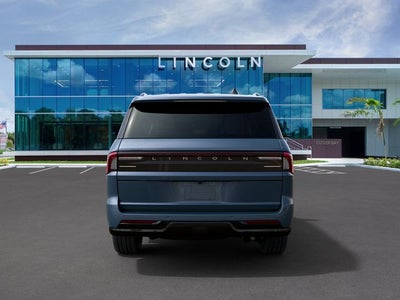 2027 Lincoln Navigator L Reserve