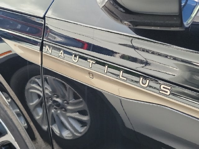 2024 Lincoln Nautilus Black Label