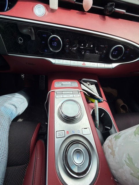 2023 Genesis GV70 2.5T