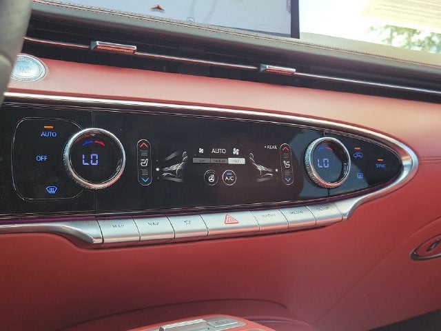 2023 Genesis GV70 2.5T