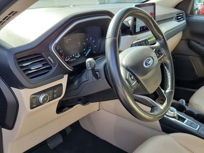 2020 Ford Escape SEL