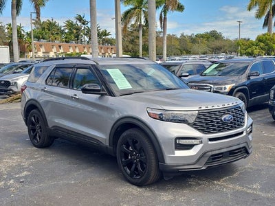2023 Ford Explorer ST-Line