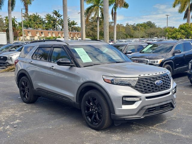 2023 Ford Explorer ST-Line