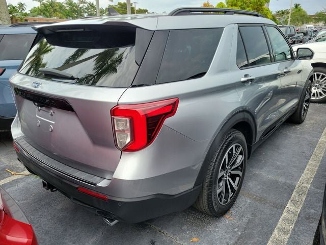 2022 Ford Explorer ST-Line