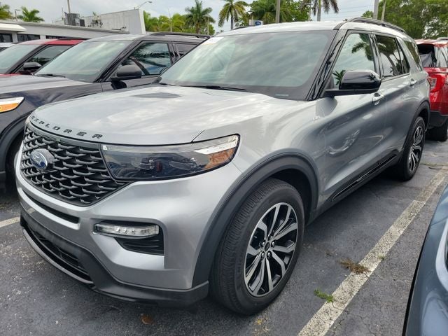2022 Ford Explorer ST-Line