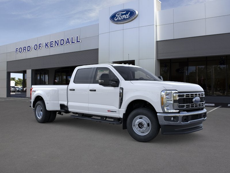 2026 Ford Super Duty F-350® XLT