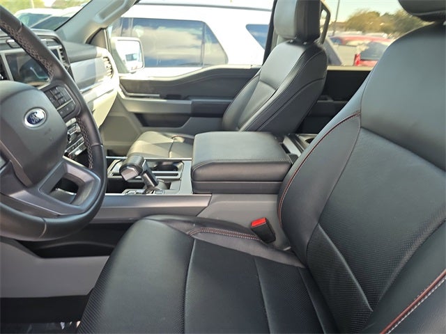 2023 Ford F-150 Lightning XLT