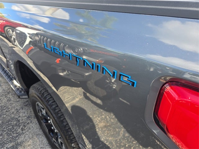 2023 Ford F-150 Lightning XLT