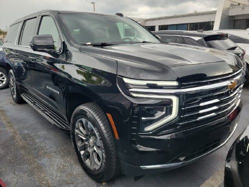 2025 Chevrolet Suburban LT