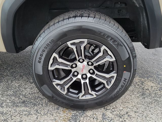 2023 GMC Canyon AT4