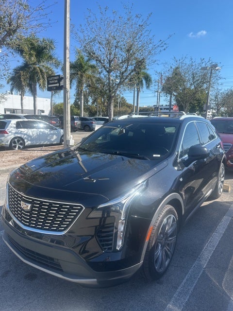 2019 Cadillac XT4 Premium Luxury