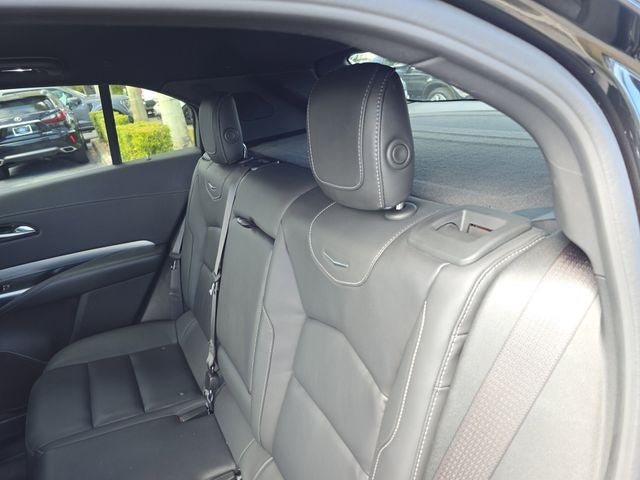 2022 Cadillac XT4 Premium Luxury